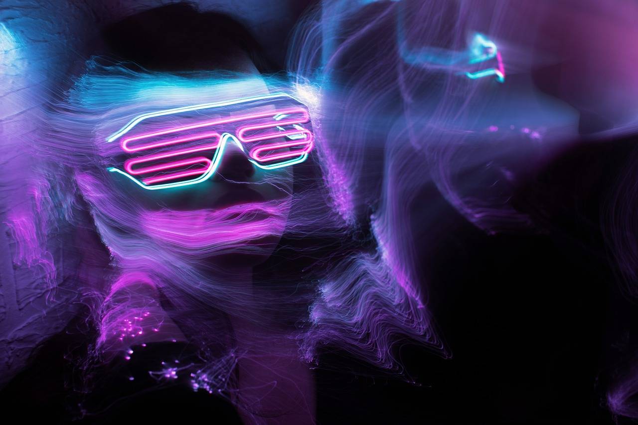 Fashion and Cultural Heritage: Preserving Traditional Clothing Techniques