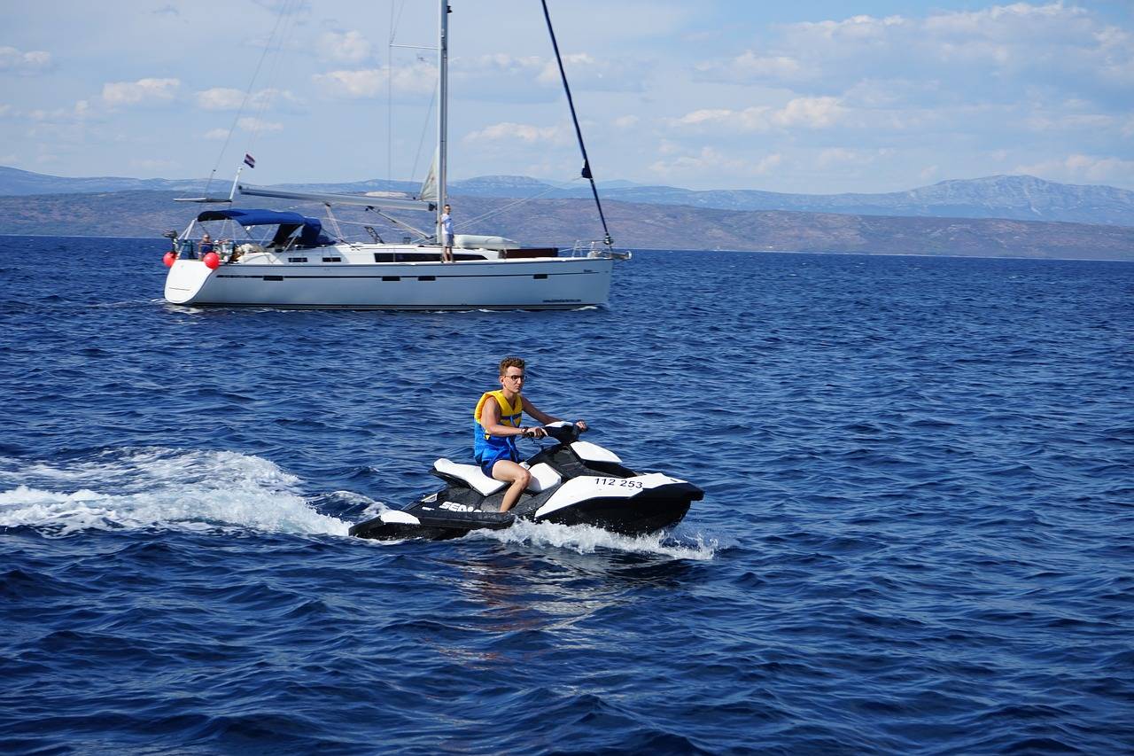 Exploring the Evolution of CGI in Superhero Movies: From Superman to the MCU